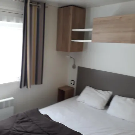 Mobilhomes De Particuliers Plage *